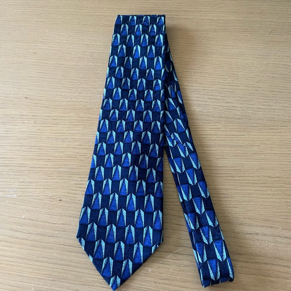 ERMENEGILDO ZEGNA SILK TIE